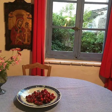 Bed & Breakfast Les Asphodeles Amelie 4*