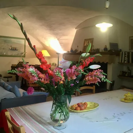 Les Asphodeles Amelie Bed & Breakfast 4*